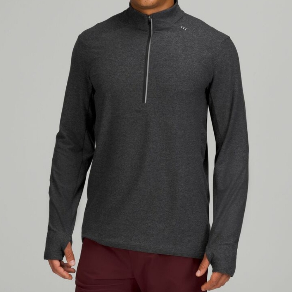 Lululemon Surge warm half-zip pullover in Heathered Graphite Grey/Black. Size L